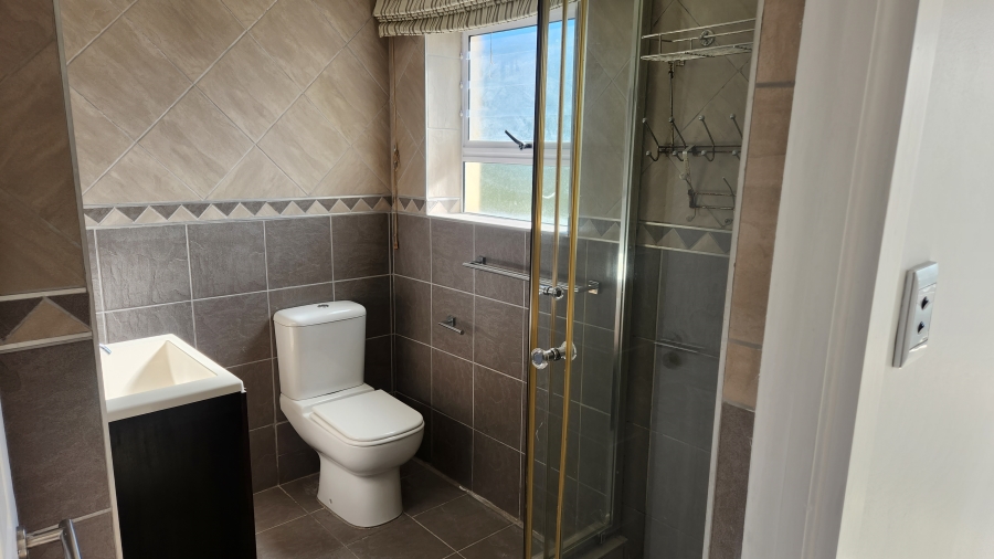3 Bedroom Property for Sale in Dana Bay Western Cape